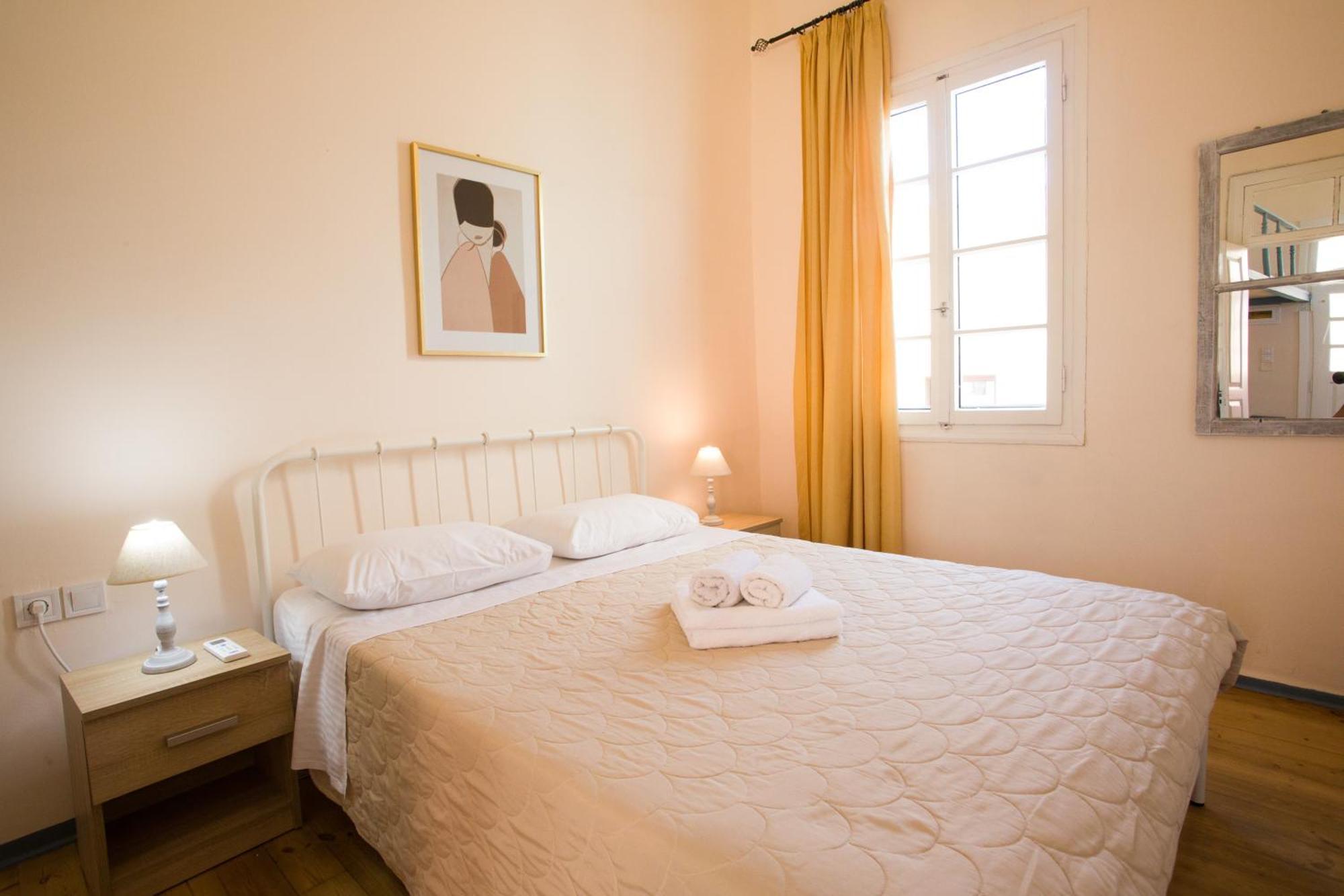With Terrace In Heart Of Old Town Of Chania * La Canée