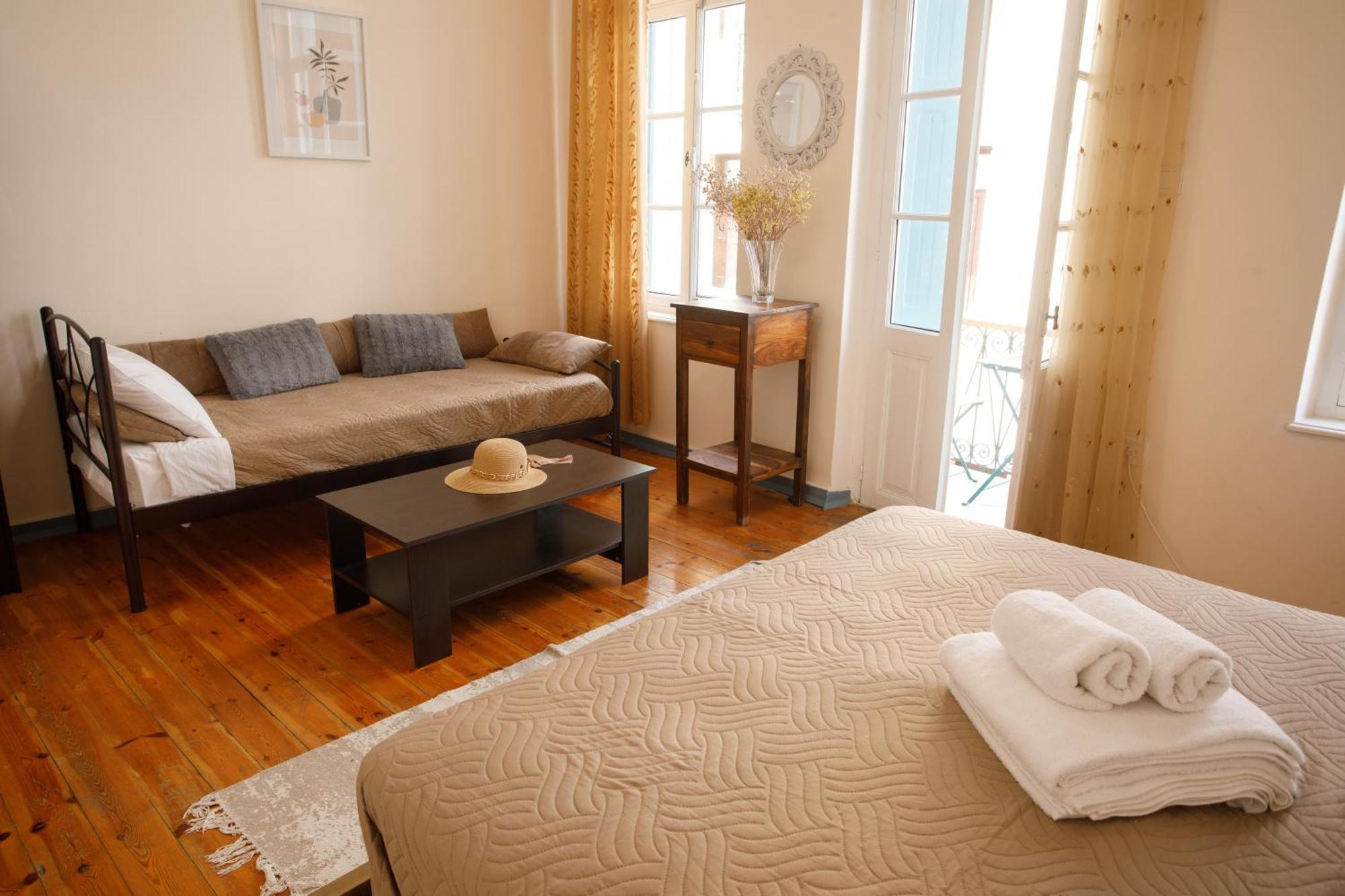 With Terrace In Heart Of Old Town Of Chania * La Canée