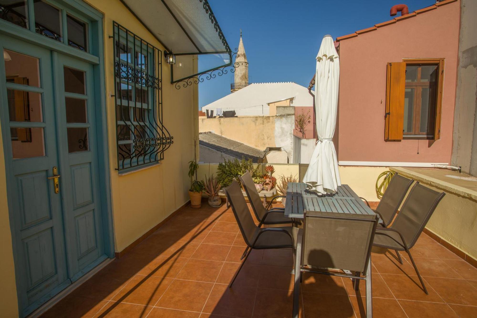Appartement With Terrace In Heart Of Old Town Of Chania La Canée